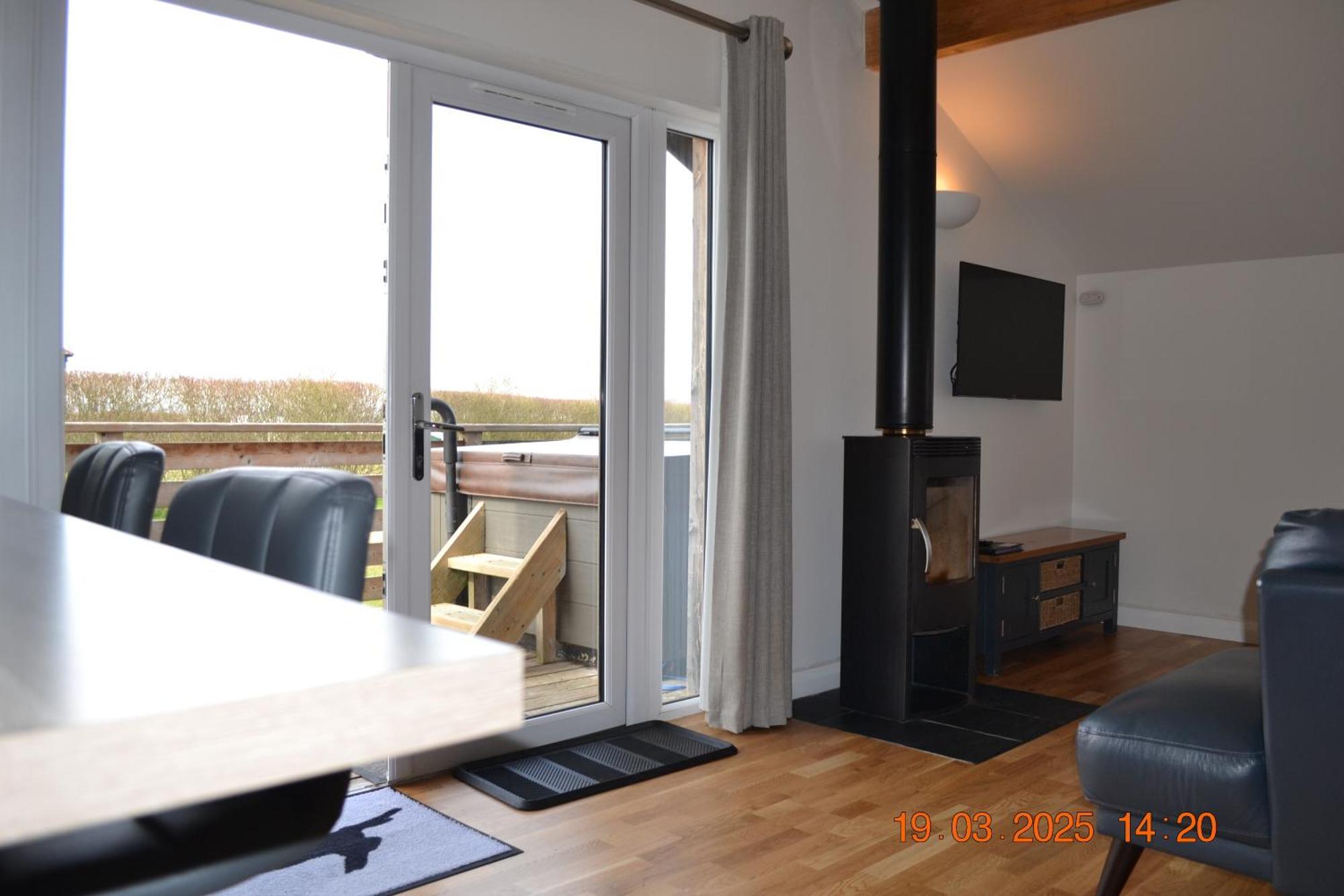 Fields End Lodges Doddington  Экстерьер фото
