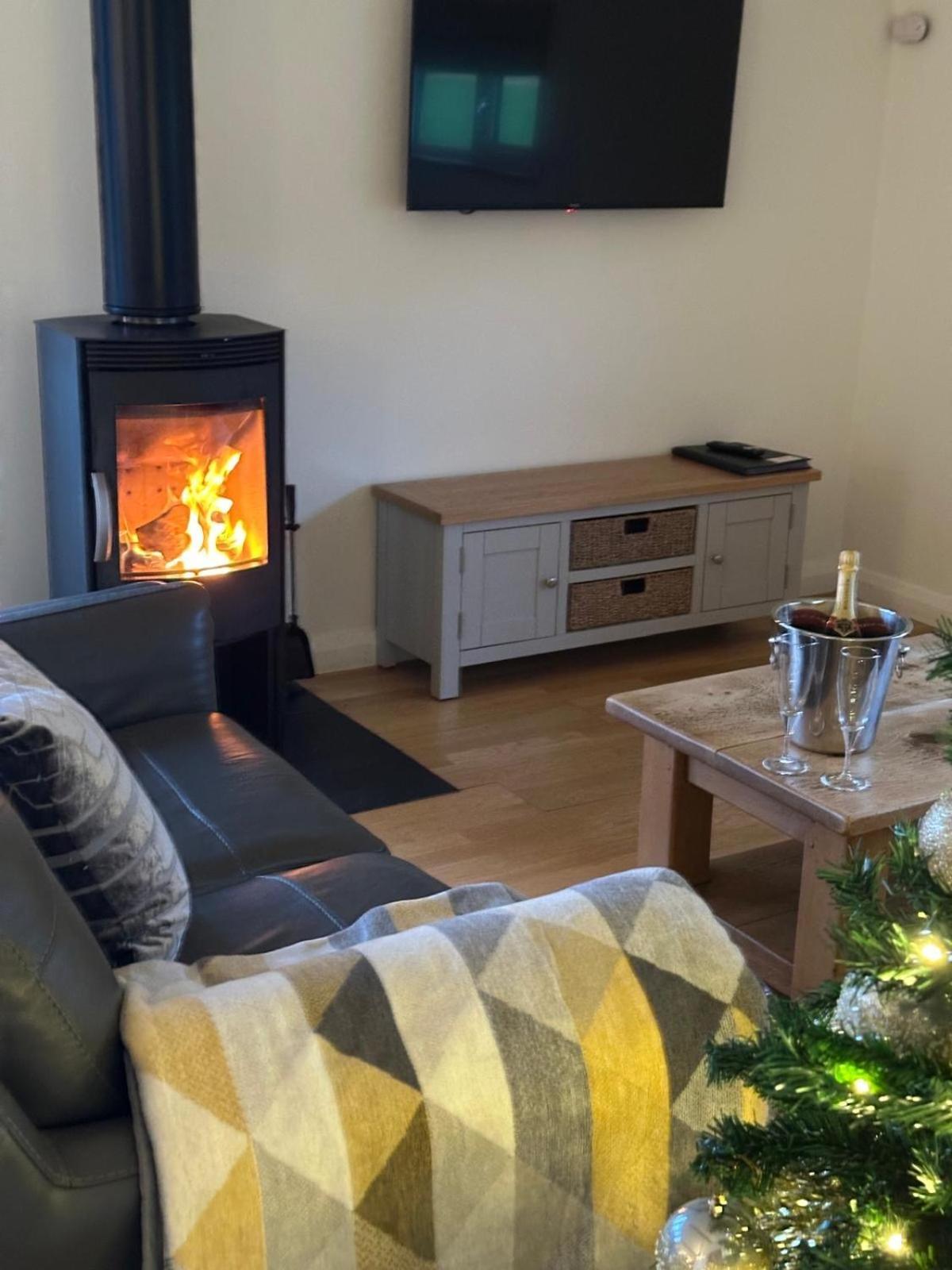 Fields End Lodges Doddington  Экстерьер фото