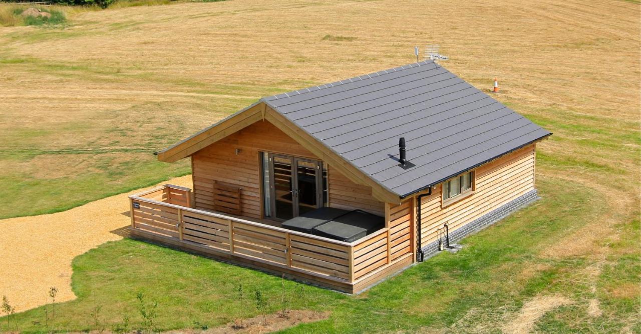 Fields End Lodges Doddington  Экстерьер фото